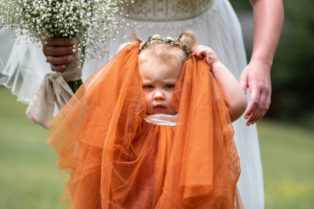 flower girl with bride